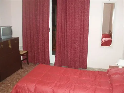 Bed and Breakfast Li Cuti 3*